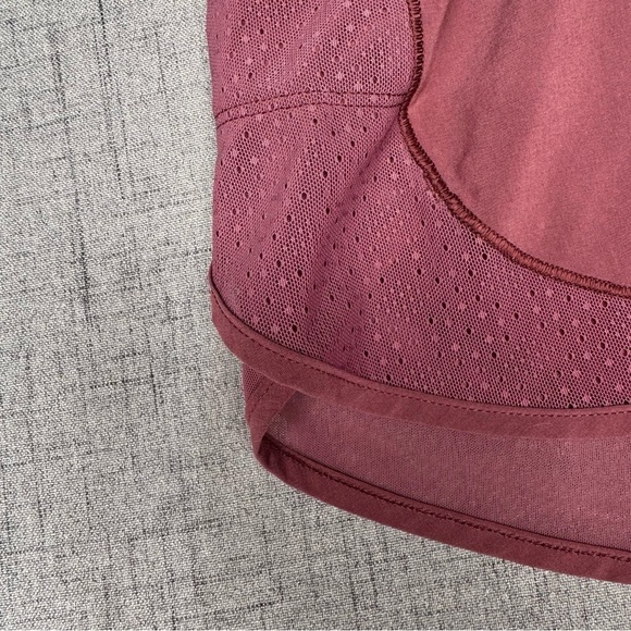 Lululemon Over & Above High Rise Train Short in Misty Merlot Size 12 - Picture 8 of 10